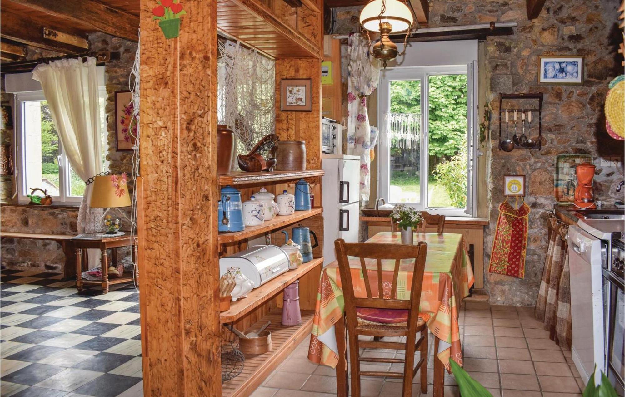 Lovely Home In Le Faouet With Kitchen Exterior photo