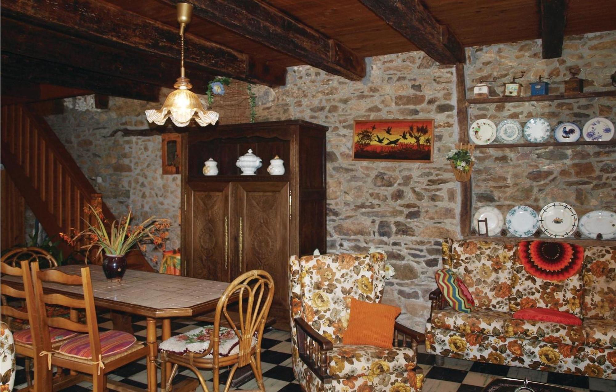 Lovely Home In Le Faouet With Kitchen Exterior photo